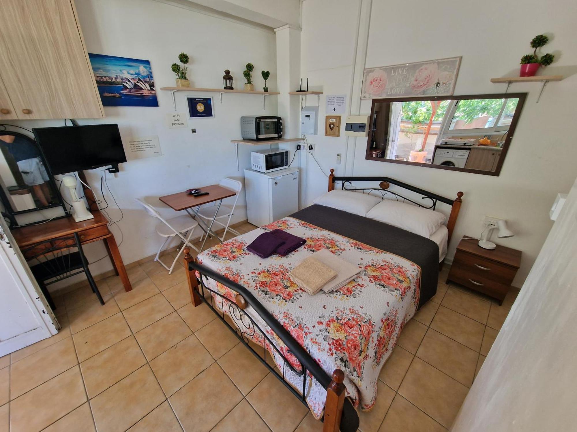 Nicosia Rooms Studios Phòng bức ảnh